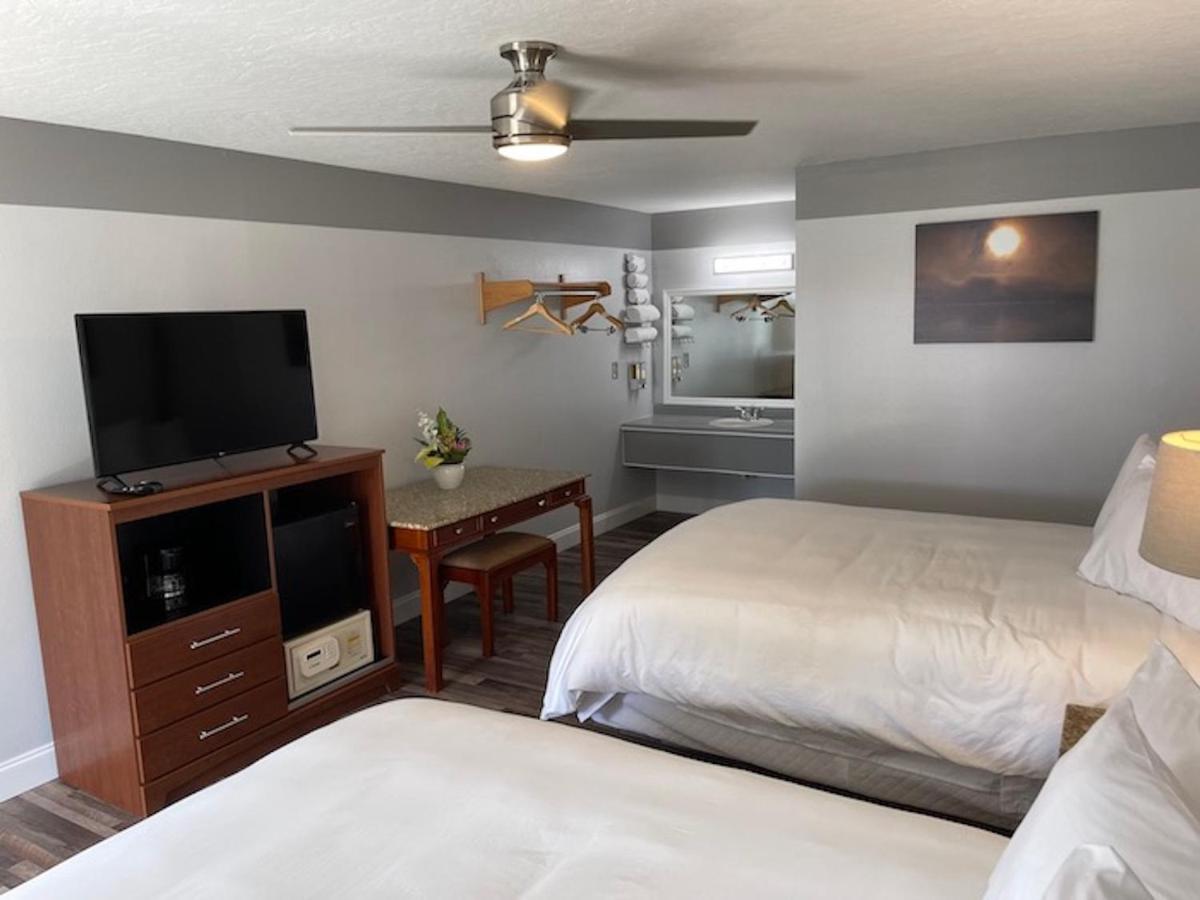 | Idle Awhile Resort