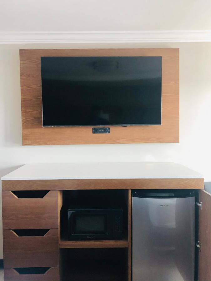 King Room - Disability Access at Coastal Sands Inn