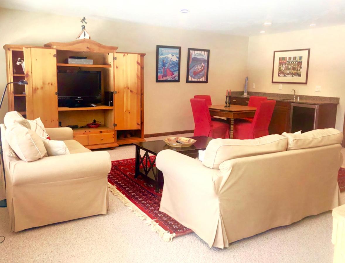 | H8 Gorgeous Stone Hill Townhome in the heart of Bretton Woods Great views huge kitchen fireplace