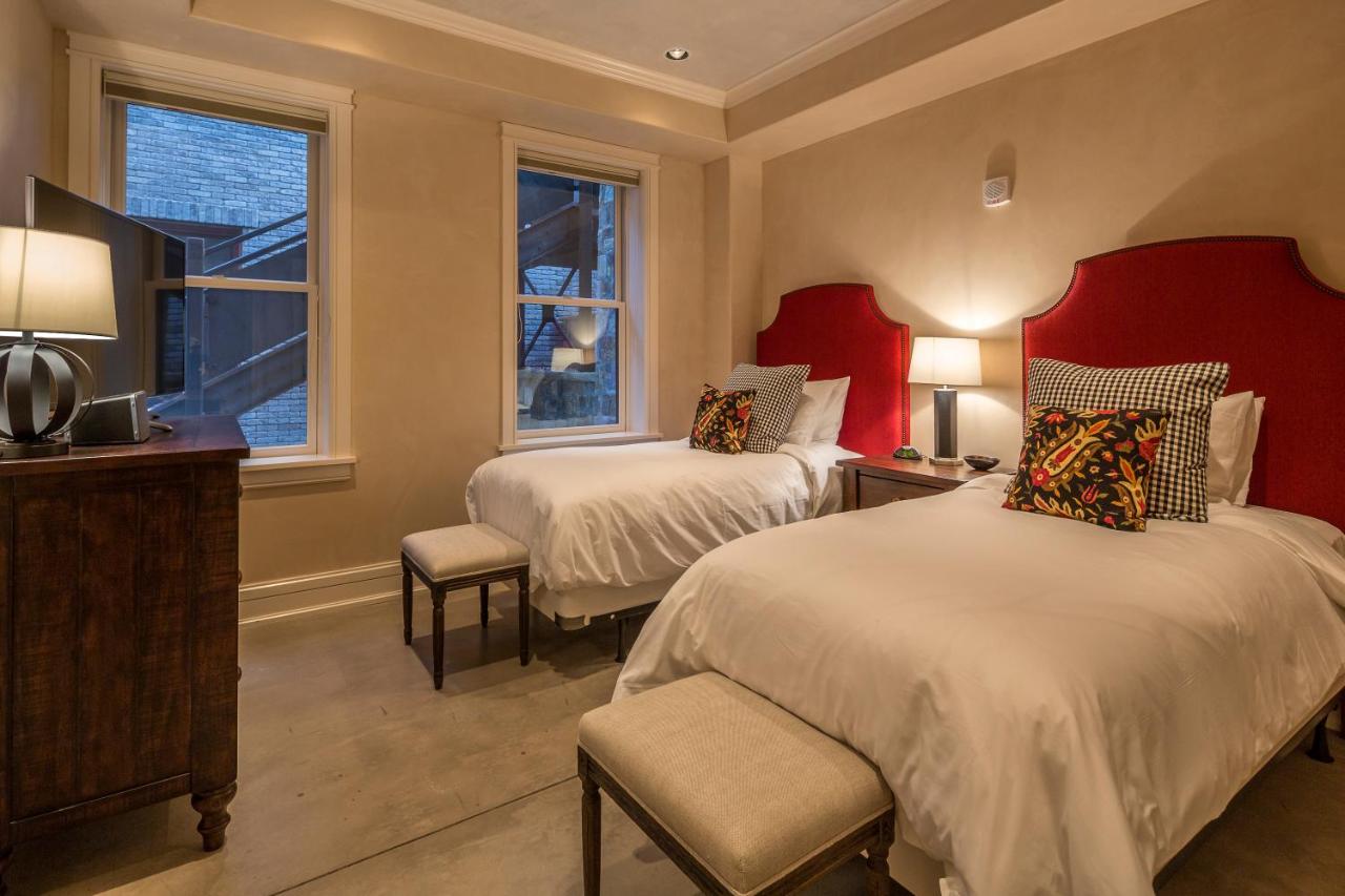 Three-Bedroom Apartment - Element 52 West 102 at Element 52, Auberge Collection