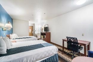 Room #90713124 at Americas Best Value Inn Green River
