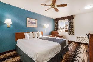 Room #90713125 at Americas Best Value Inn Green River