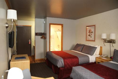 Room #29663426 at Rocker Inn