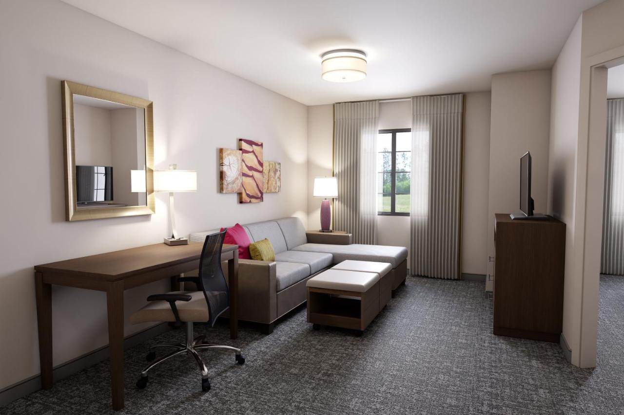  | Staybridge Suites Lake Forest