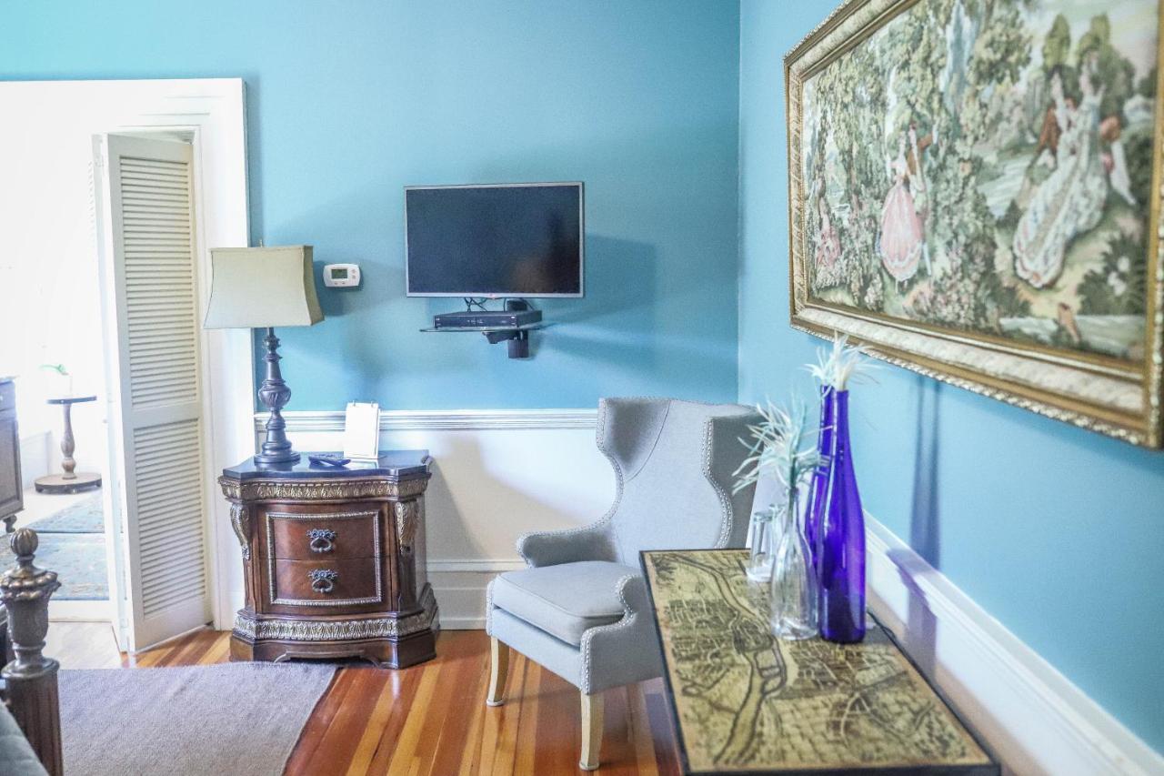 | Early Inn at the Grove