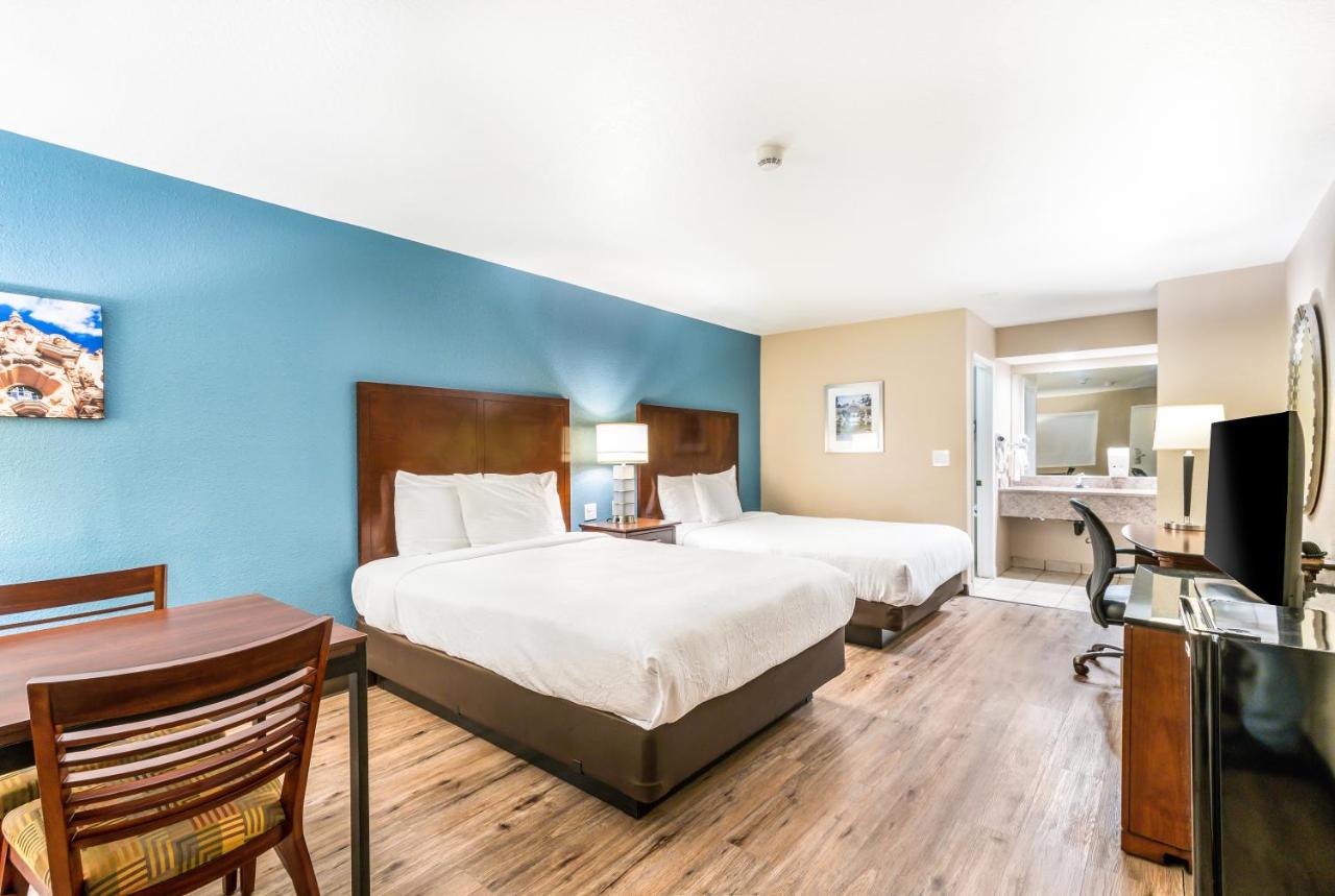 | Hotel Hacienda at Ontario Ranch