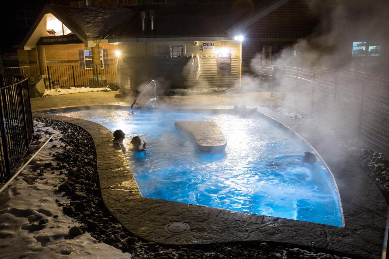 | Sugarloaf Mountain Hotel