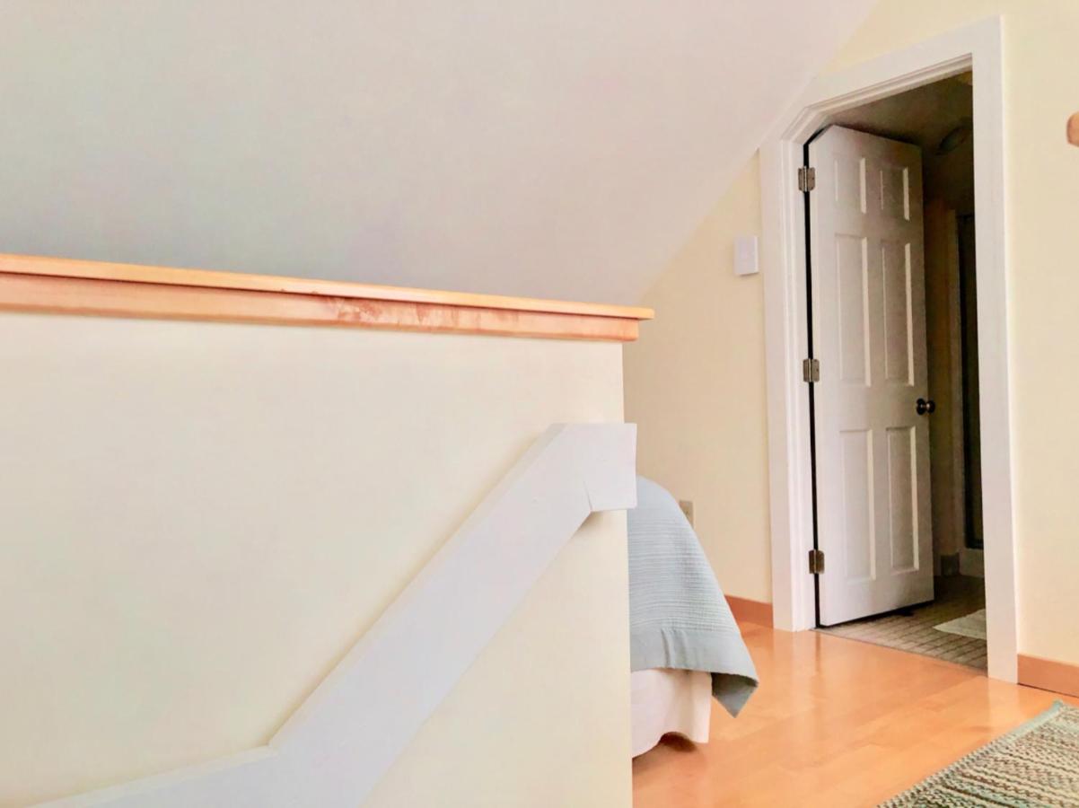 | R1 Renovated Bretton Woods Slopeside townhome in the heart of the White Mountains