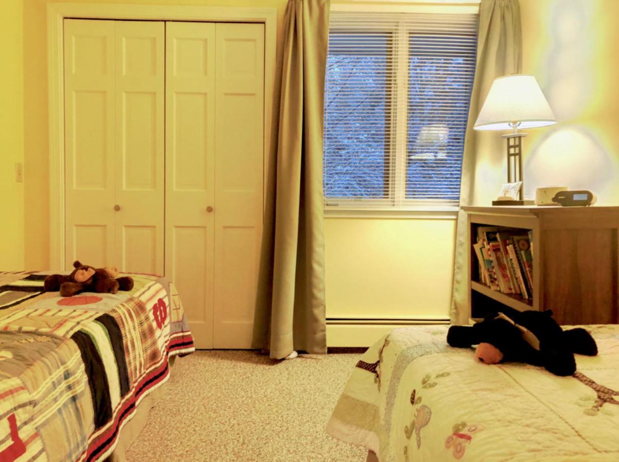 | R1 Renovated Bretton Woods Slopeside townhome in the heart of the White Mountains