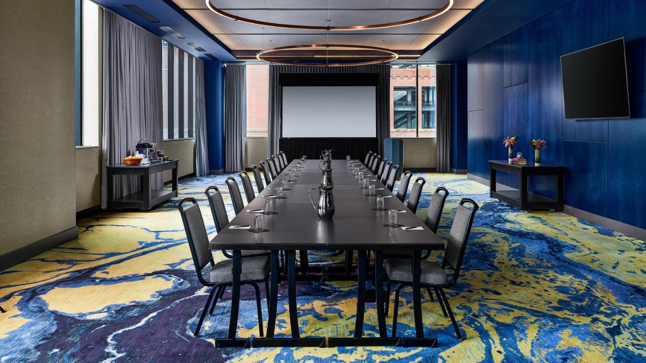 | The Rally Hotel