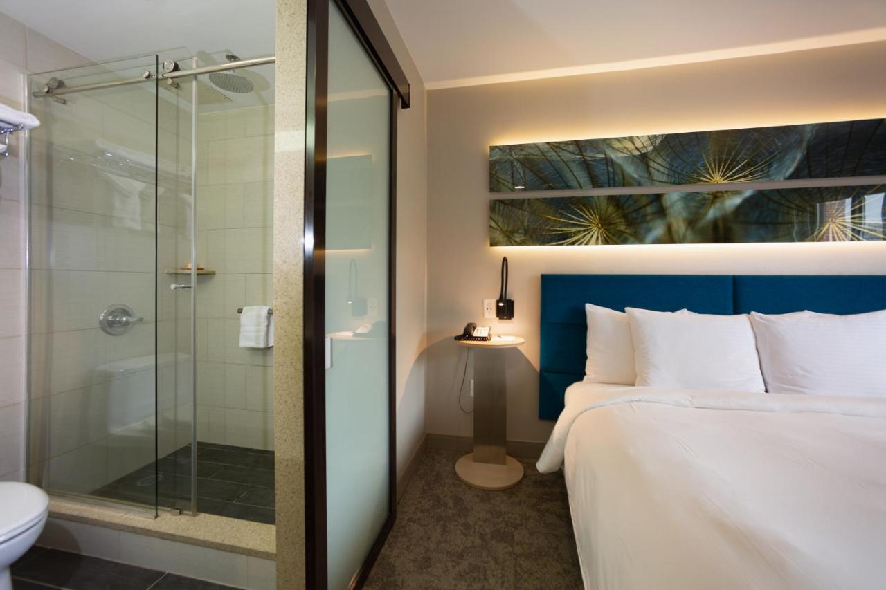 Deluxe King Room at Hotel Le Jolie