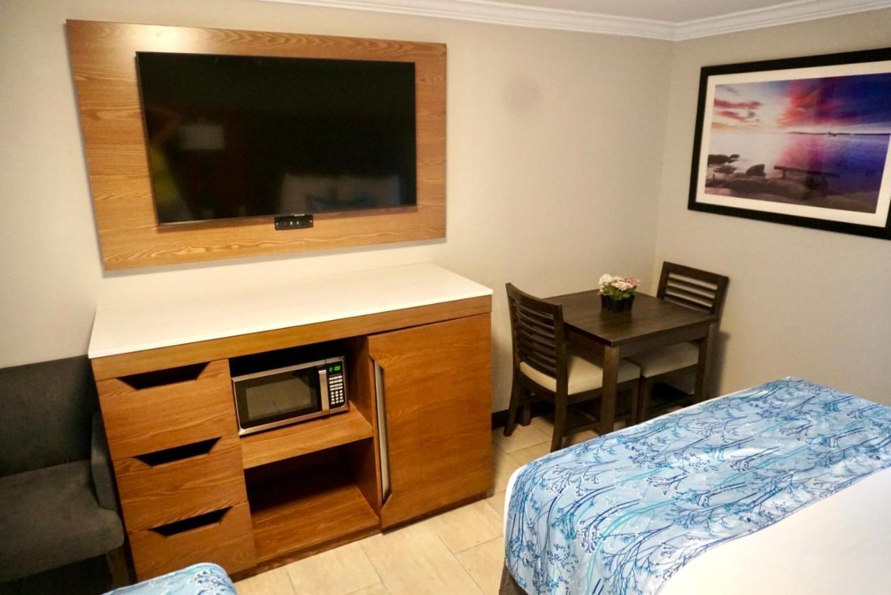 Standard Double Room at Coastal Sands Inn