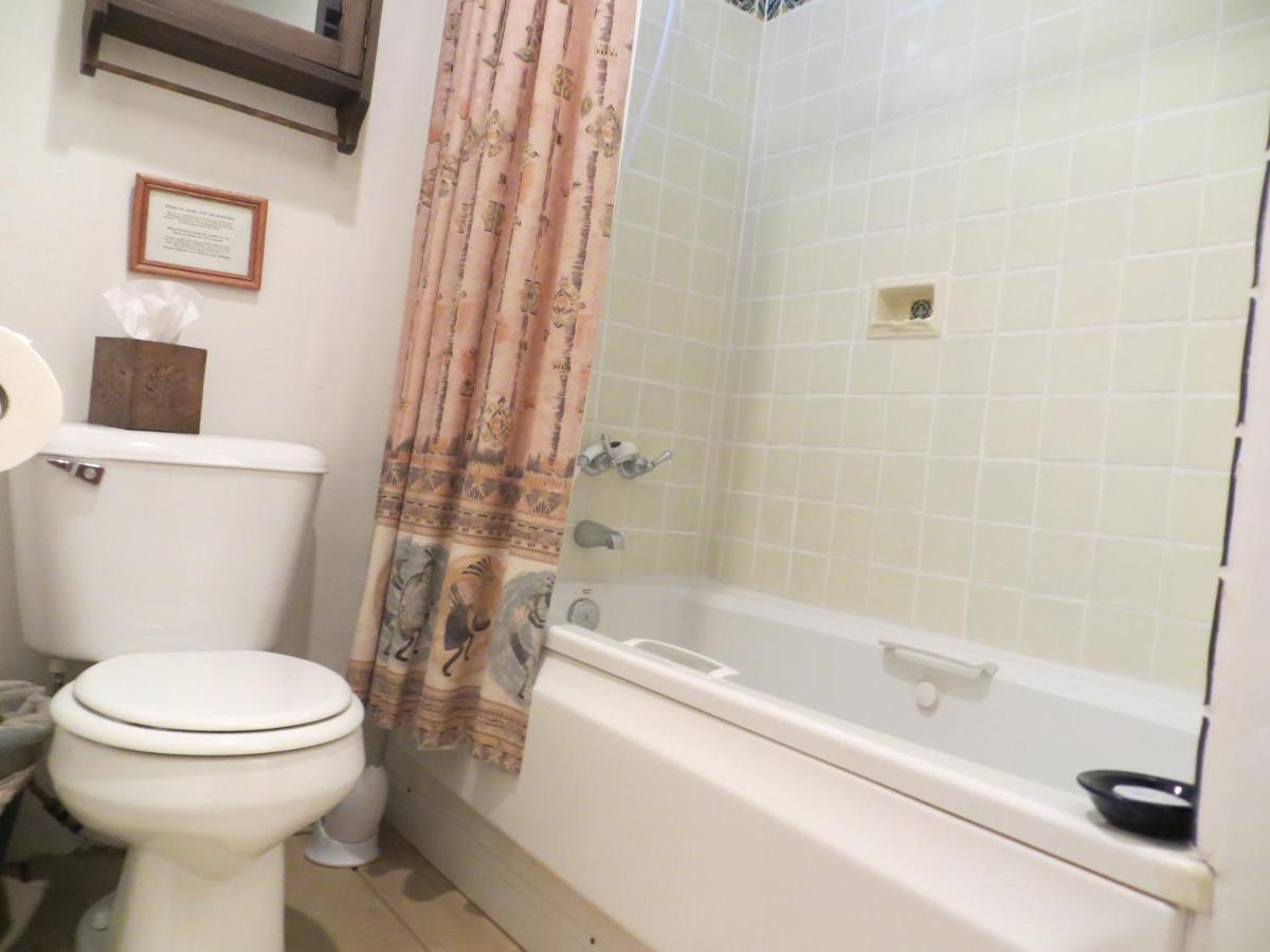 | Rancho Milagro Bed & Breakfast