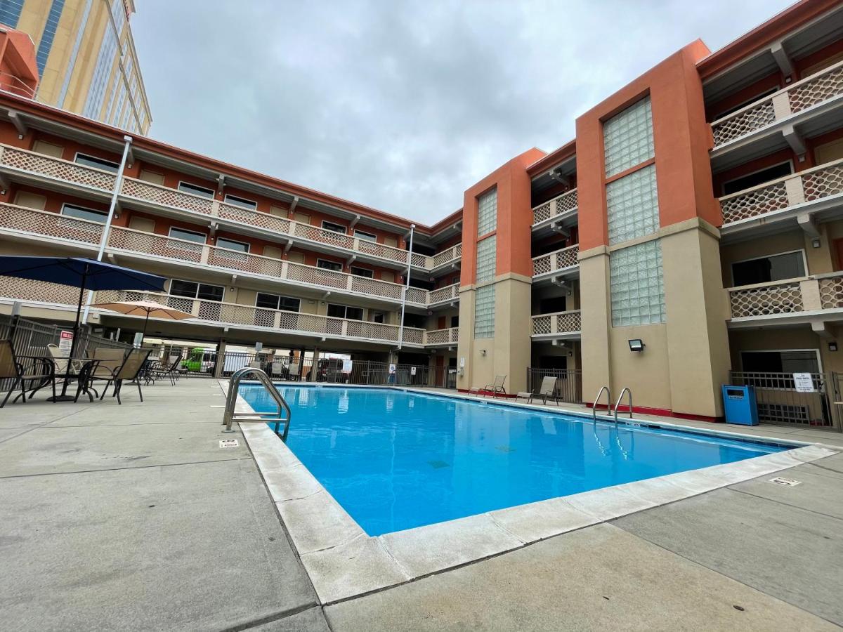 | Clarion Inn Atlantic City