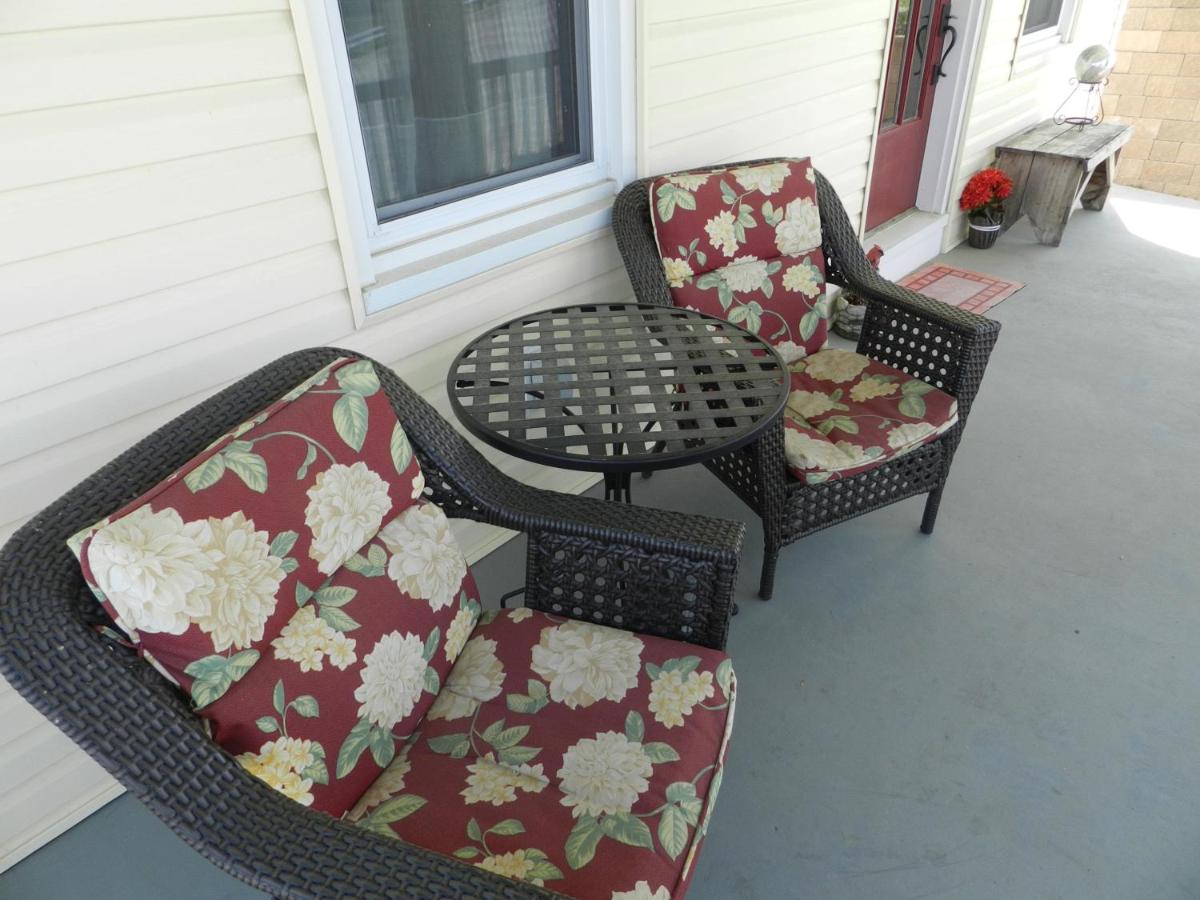 | Helming Guest House