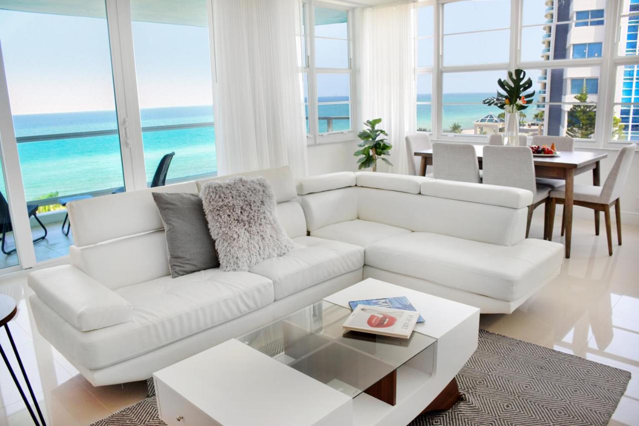 Corner Oceanview Master Suite 2 Bedroom 2 Bath Kitchen at Seacoast Suites on Miami Beach