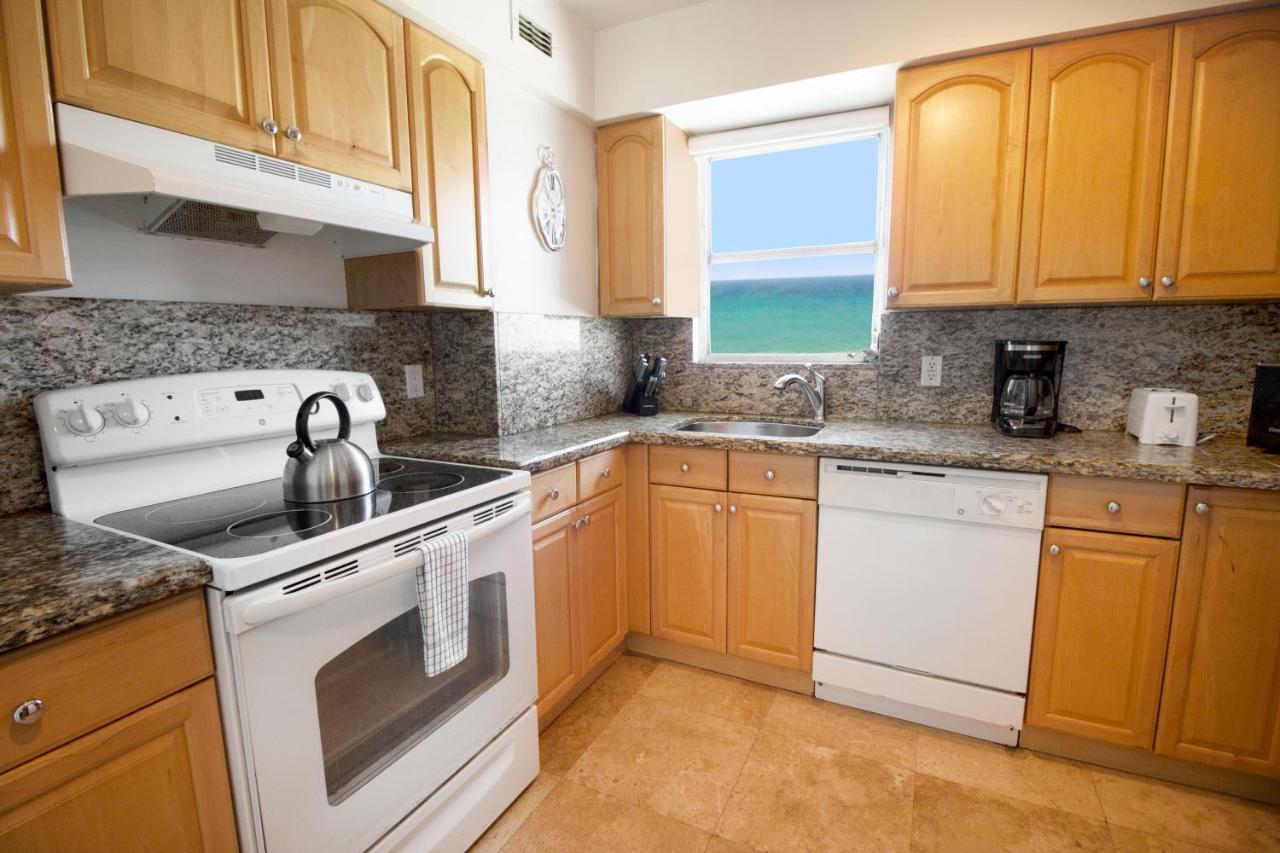 Corner Oceanview Master Suite 2 Bedroom 2 Bath Kitchen at Seacoast Suites on Miami Beach
