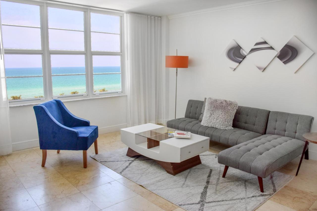 Deluxe Oceanview Suite 1 Bedroom & 1.5 Bath with Kitchen at Seacoast Suites on Miami Beach