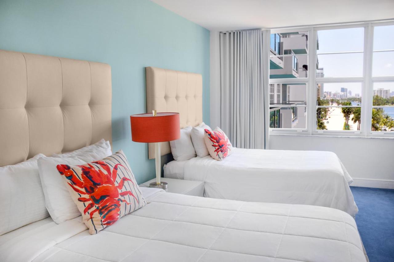 Corner Bayview Master Suite 2 Bedroom 2 Bath and Kitchen at Seacoast Suites on Miami Beach