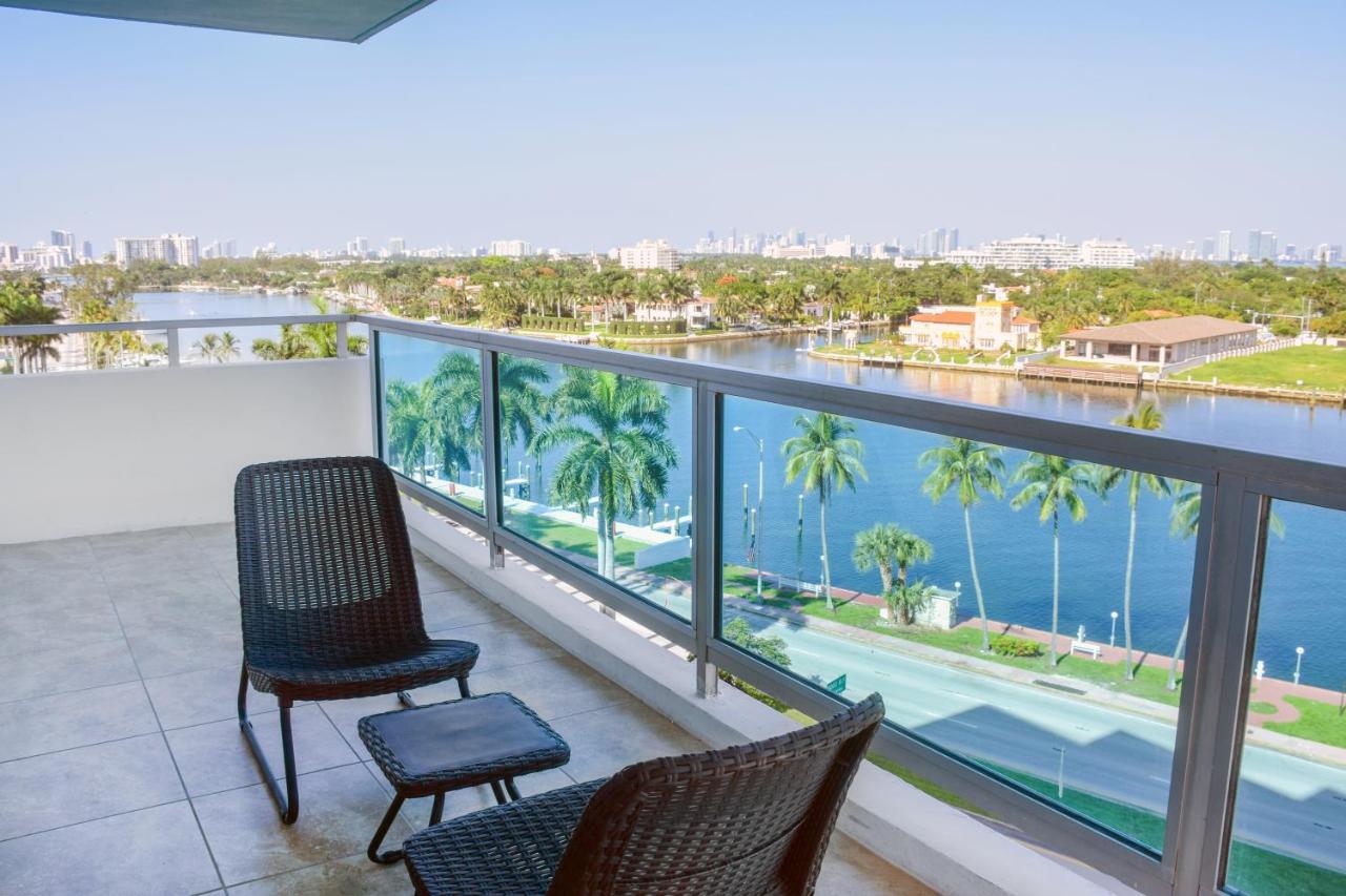 Premier Bayview Suite 3 Bedroom 2 Bath Granite Kitchen at Seacoast Suites on Miami Beach