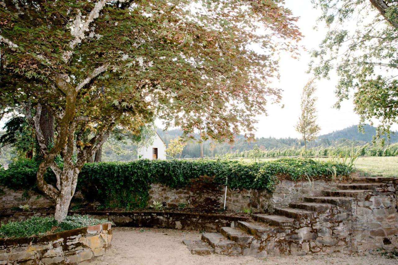 | Hummingbird Estate