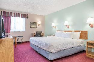 Room #27850626 at Americas Best Value Inn Cedar City