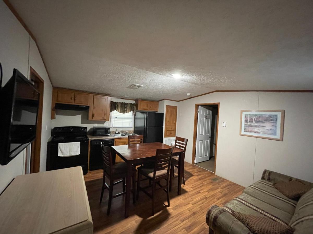  | Cotulla Executive Inn