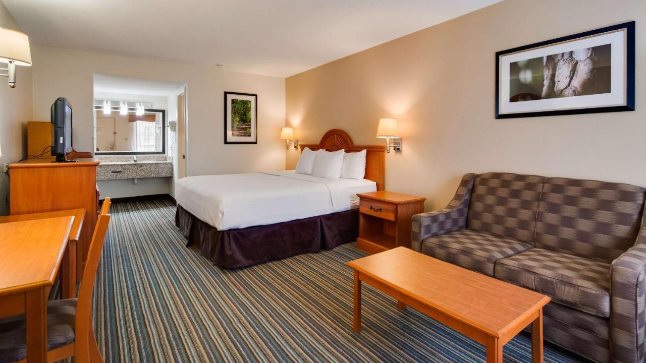 King Room - Non Smoking at Best Western Of Murphy