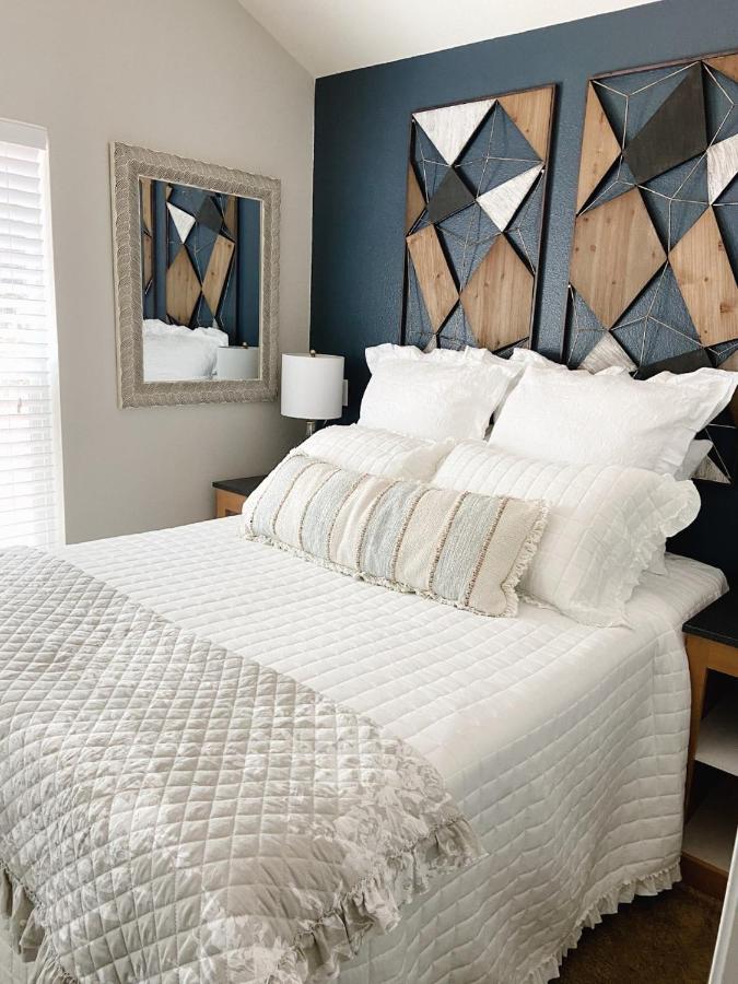 | Lazy Z Resort