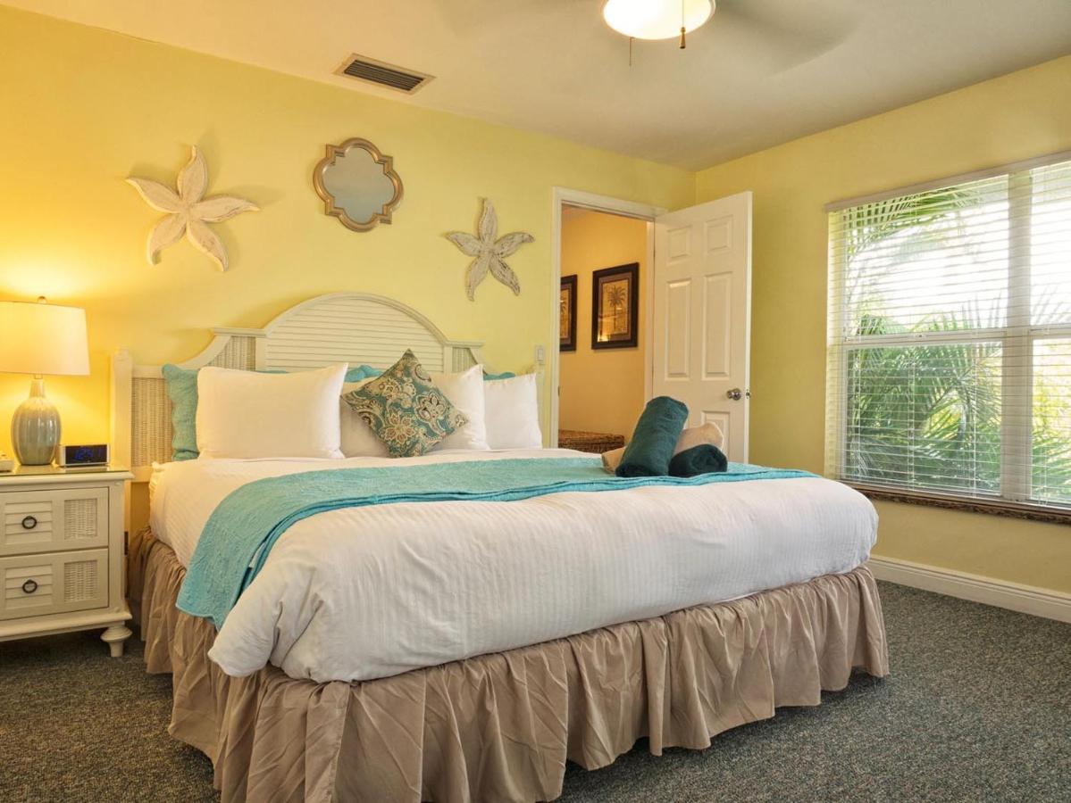 | Siesta Palms By the Beach