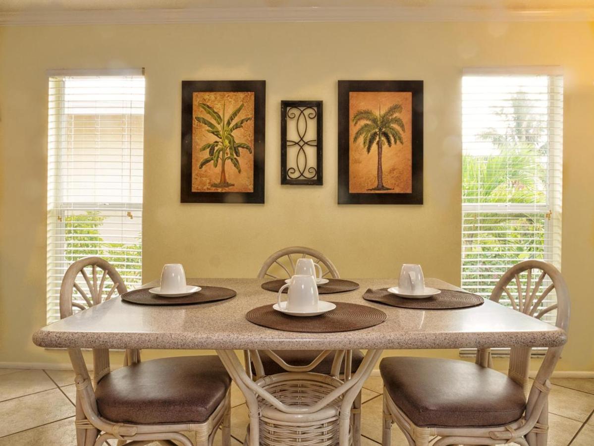 | Siesta Palms By the Beach