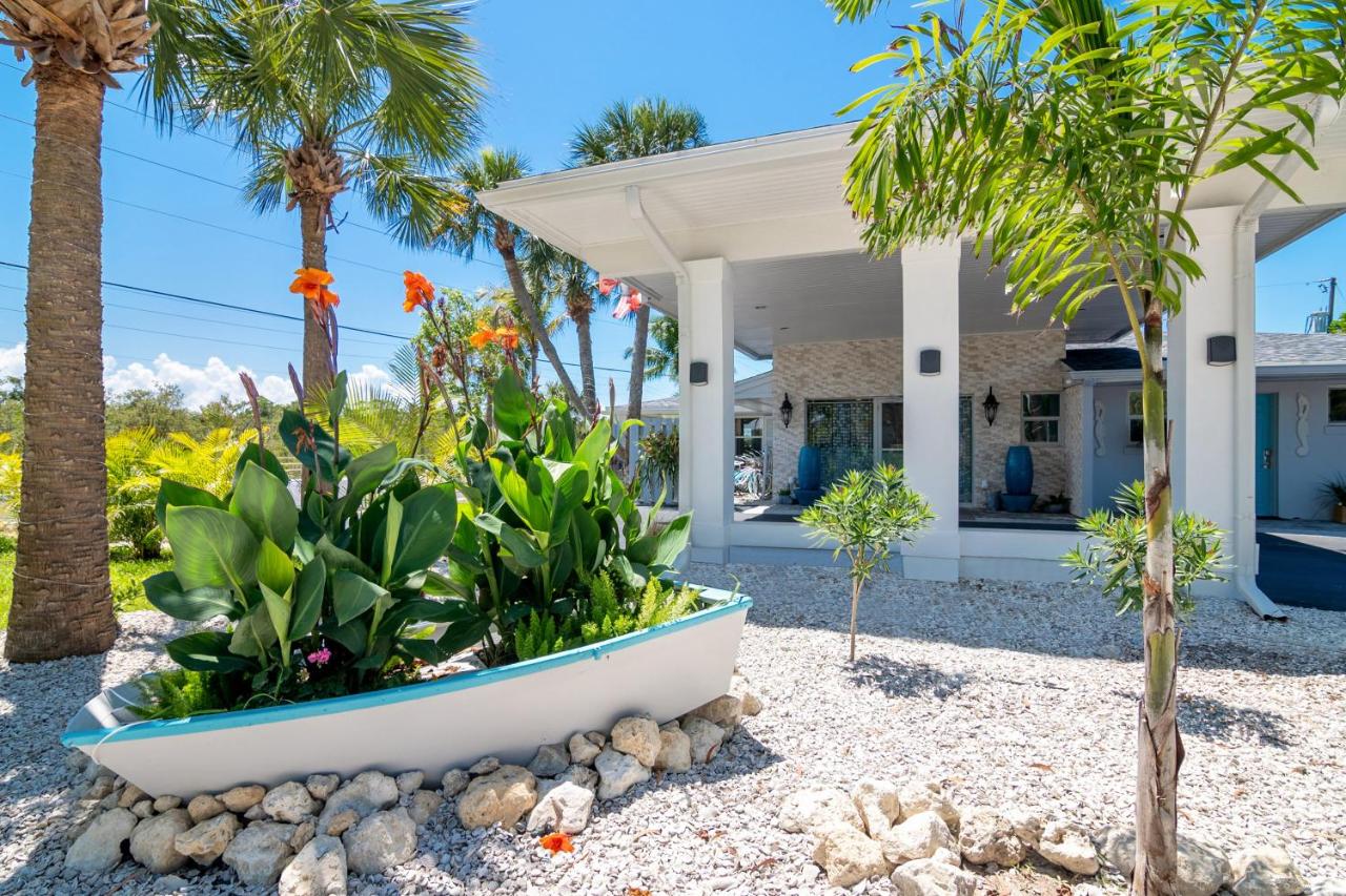  | Latitude 26 Waterfront Boutique Resort - Fort Myers Beach