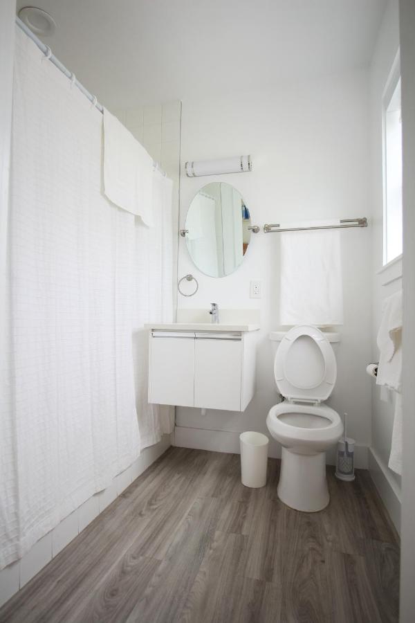 One-Bedroom Suite at Shore View Hotel