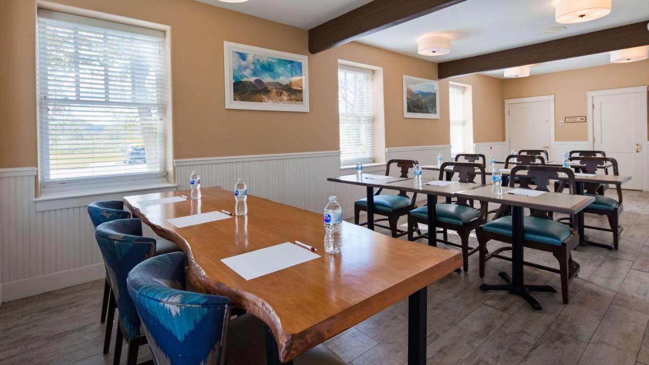 | Best Western Plus Plaza Hotel