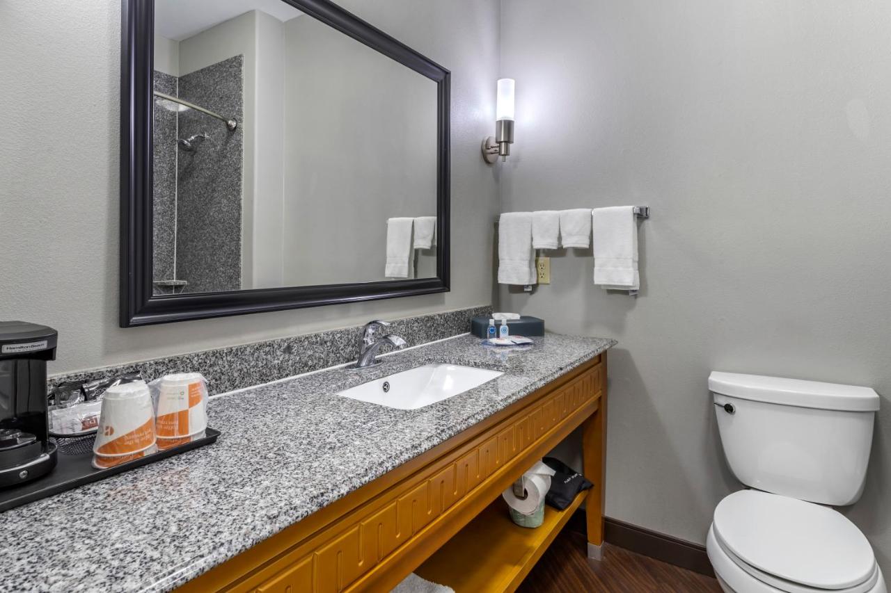 Standard Queen Room with Two Queen Beds - Non-Smoking at Comfort Inn & Suites Cleveland TX