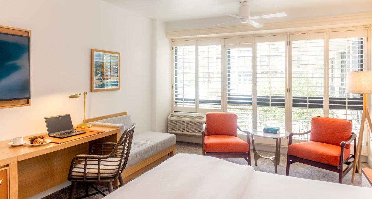 | Portola Hotel & Spa