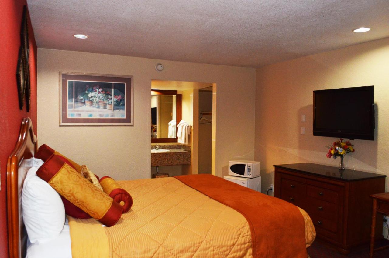 | Imperial Inn Oakland