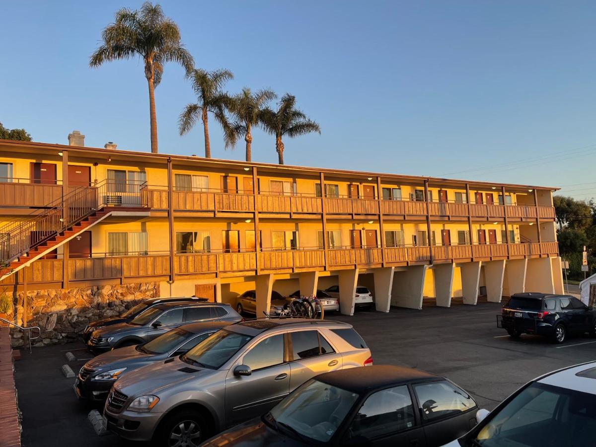 | Seahorse Inn