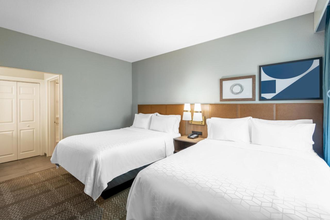 Two-Bedroom Suite One King Two Queen - Non-Smoking at Staybridge Suites Phoenix - Glendale Sports Dist by IHG