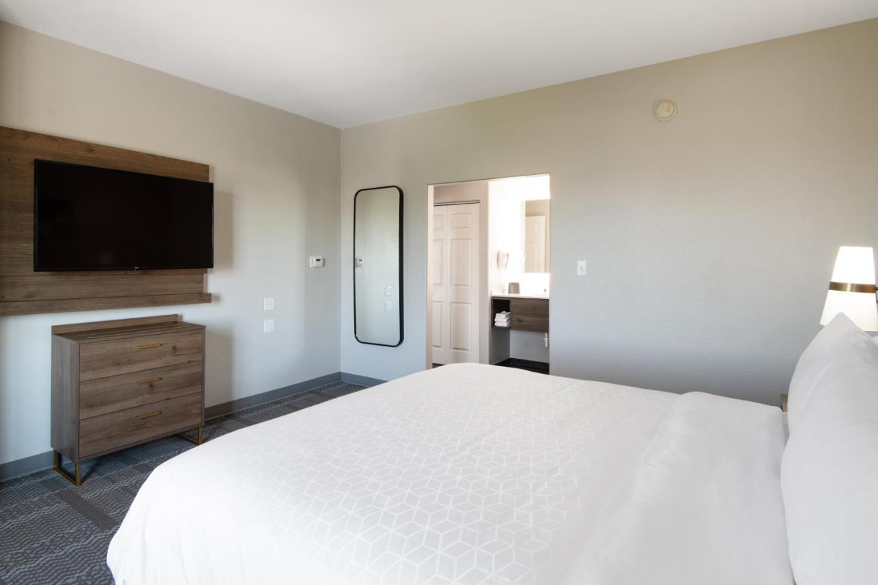 One-Bedroom King Suite at Staybridge Suites Phoenix - Glendale Sports Dist by IHG