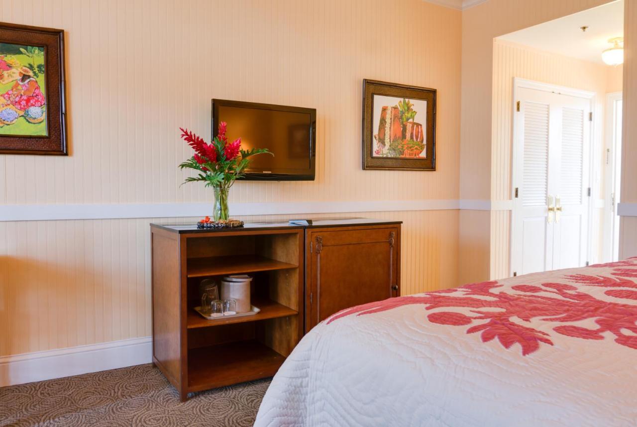 | The Plantation Inn - Free Breakfast