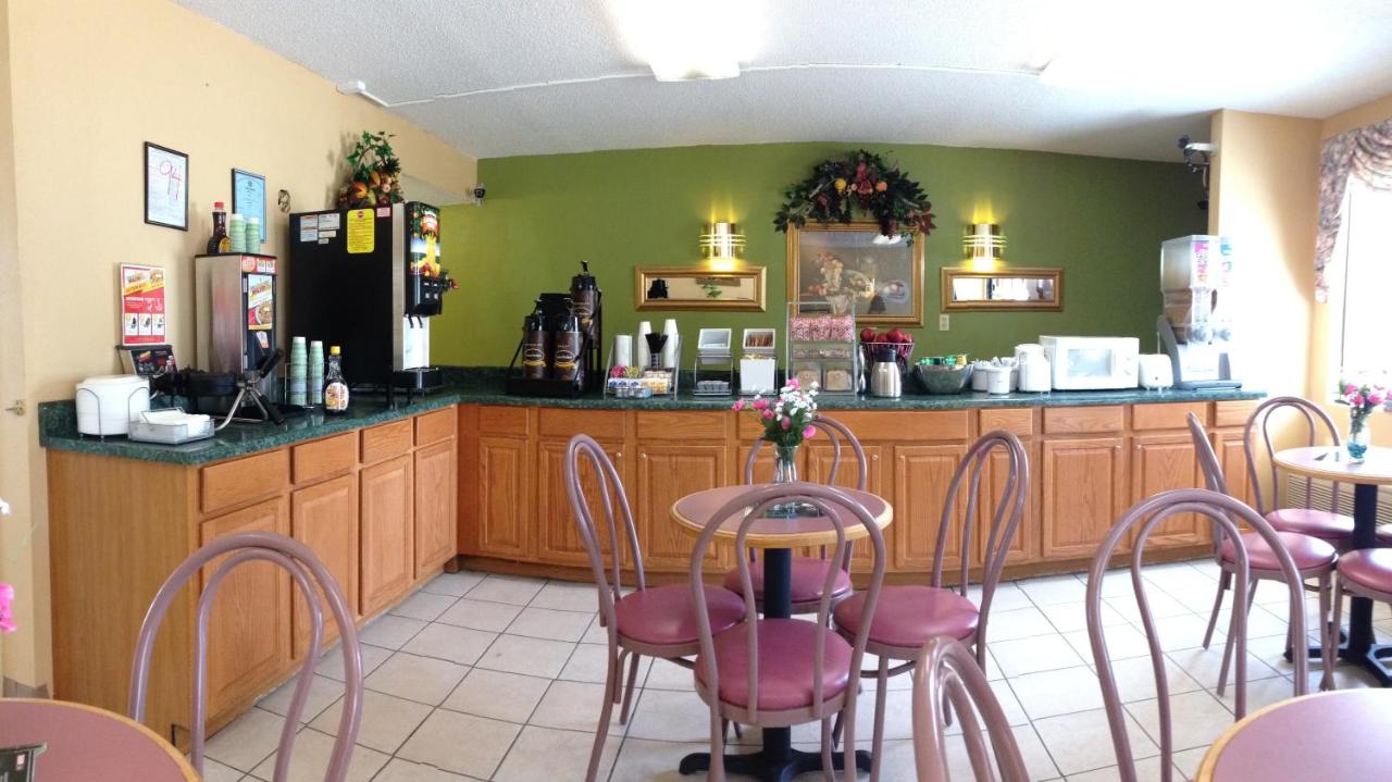 | Cornerstone Inn & Suites Troy