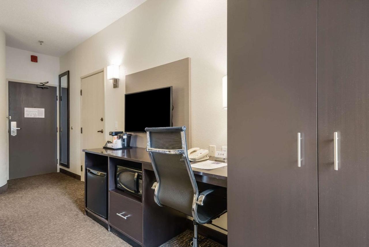 Queen Room with Two Queen Beds at Sleep Inn Flagstaff