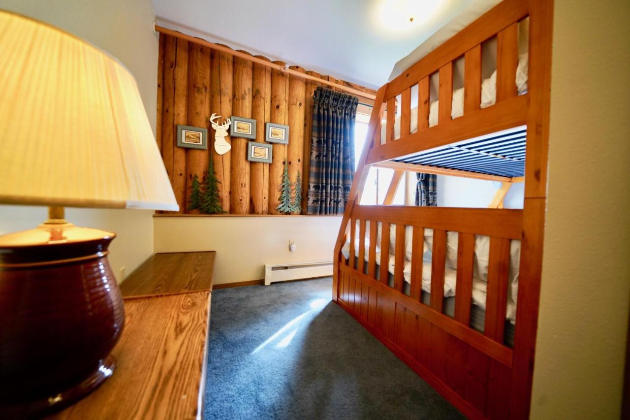 | Flat Fish Lodge B&B and Event Center