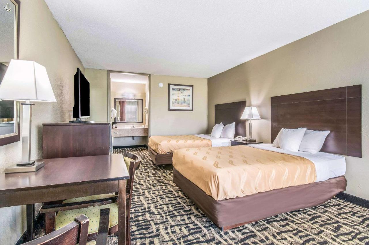 | Quality Inn & Suites York