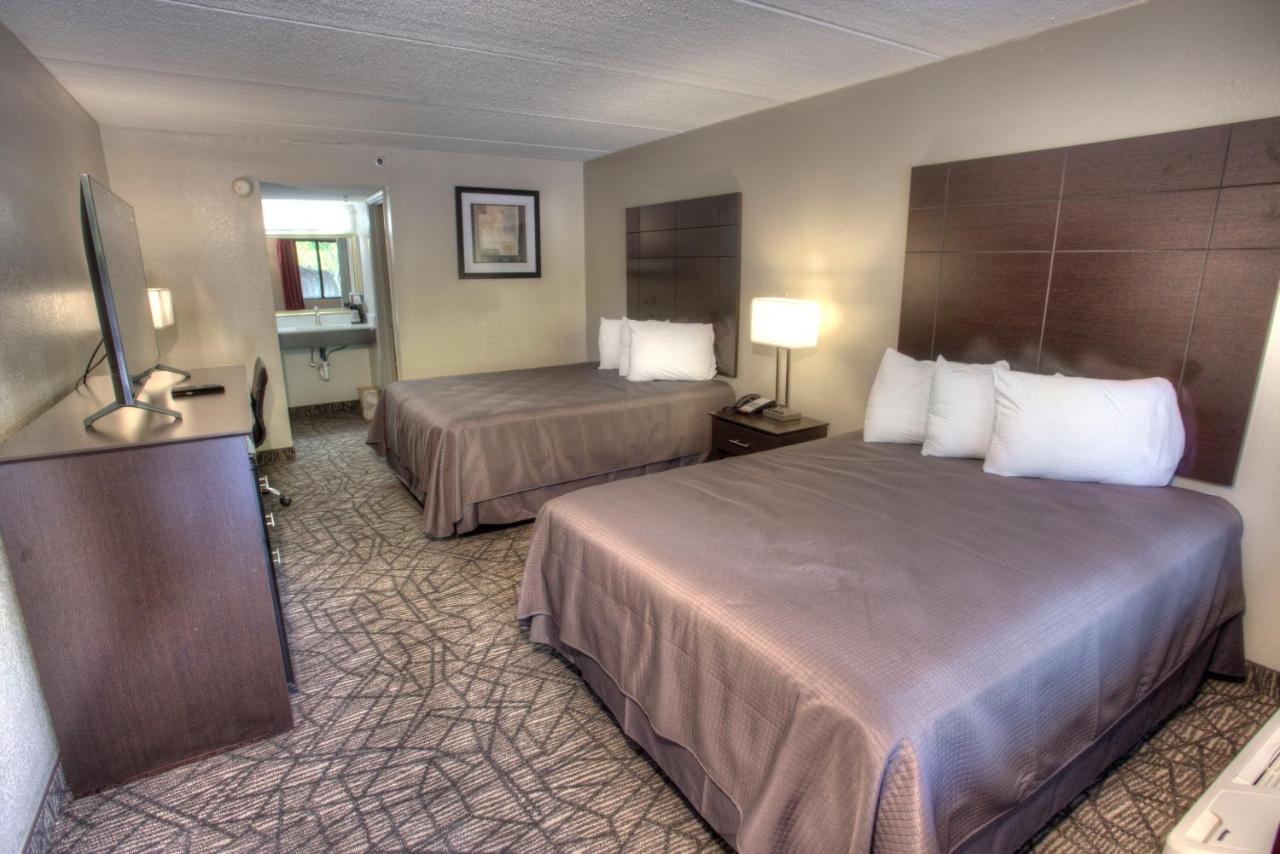 | Budgetel Inn and Suites Plus Helen