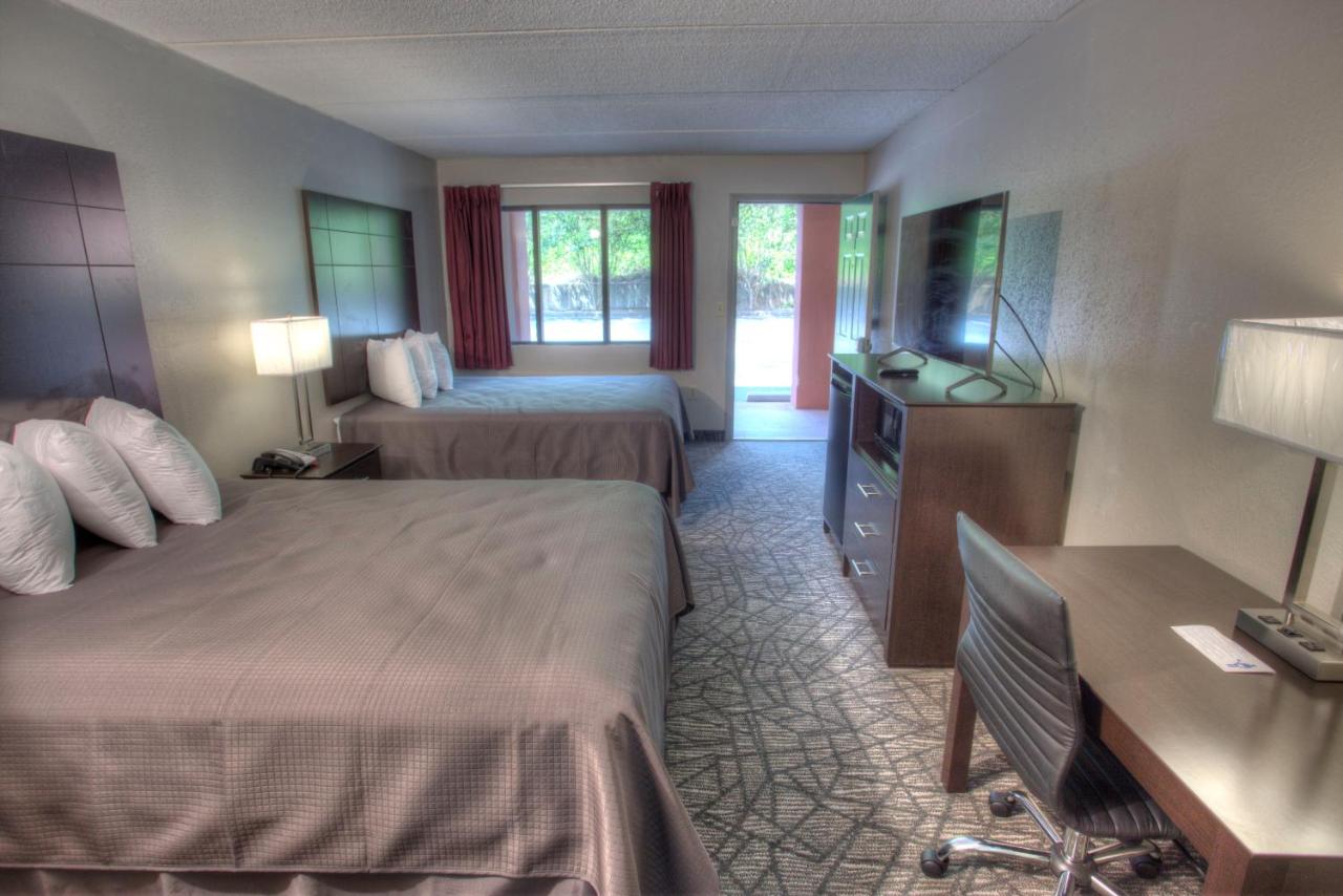 | Budgetel Inn and Suites Plus Helen