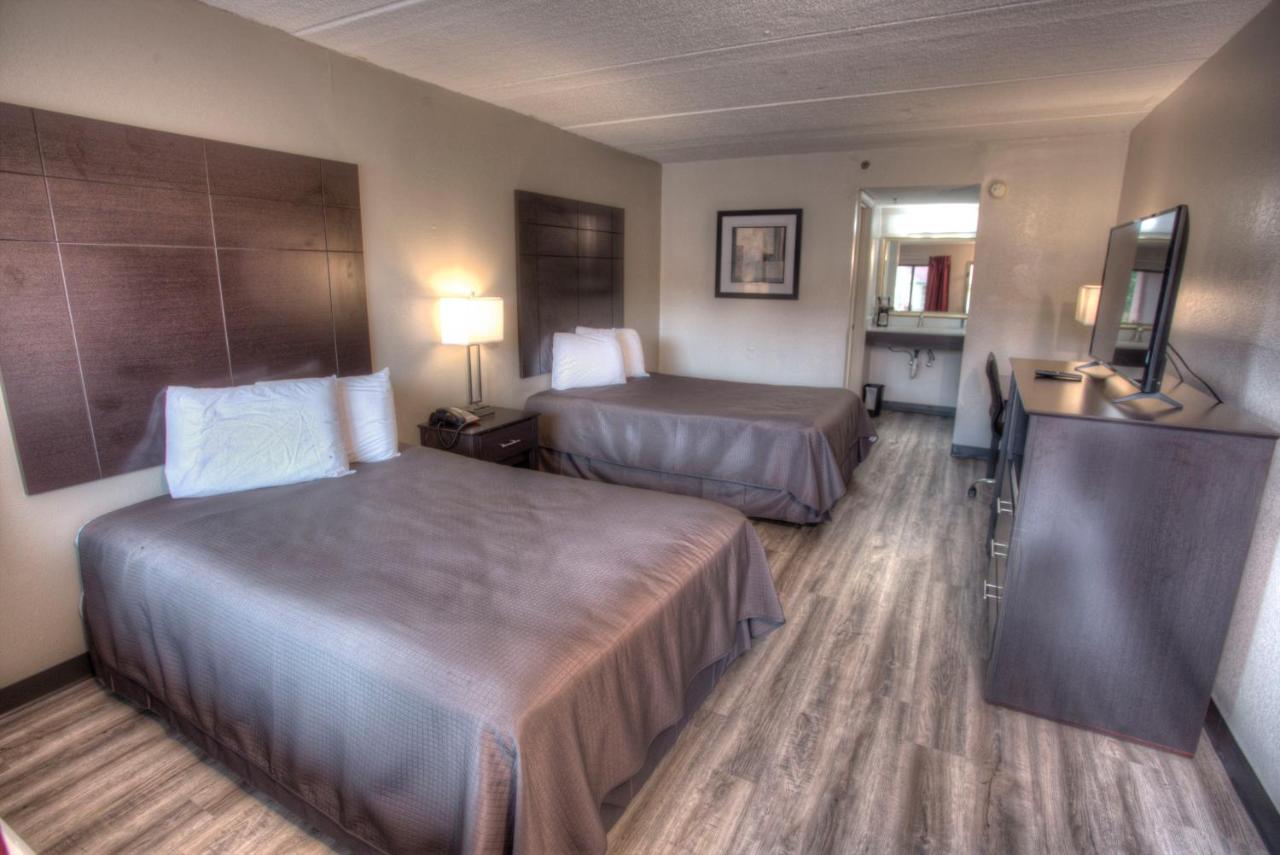 | Budgetel Inn and Suites Plus Helen
