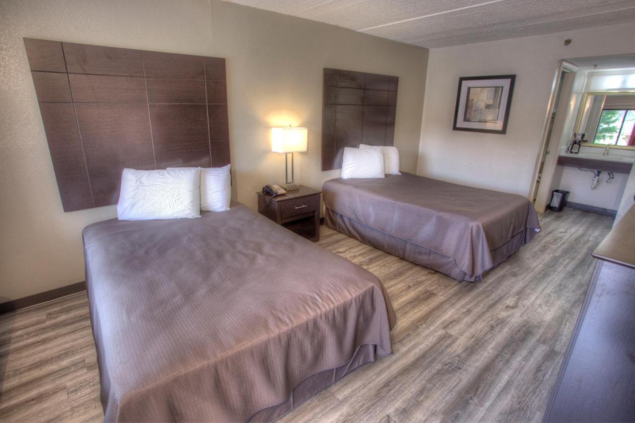 | Budgetel Inn and Suites Plus Helen