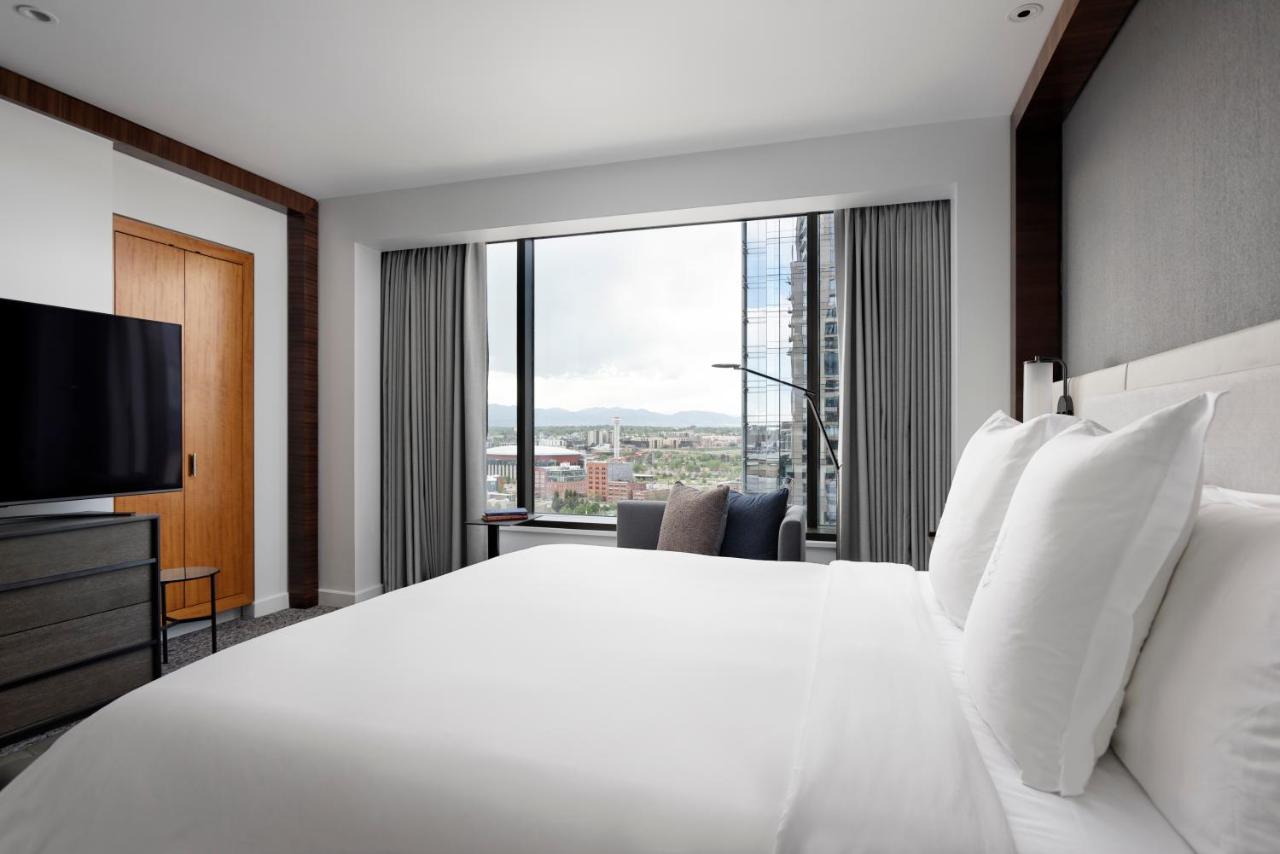 Deluxe Mountain Room with Two Double Beds at Four Seasons Hotel Denver